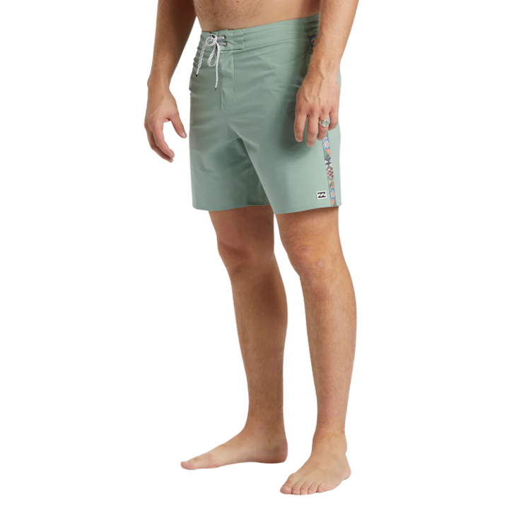 Billabong D Bah Lite Boardshorts