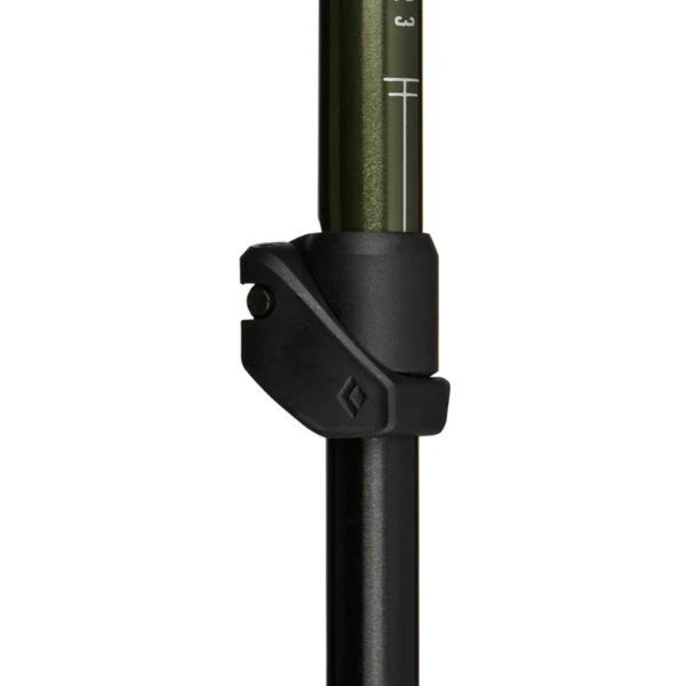 Black-Diamond-Trail-Explorer-3-Trekking-Poles