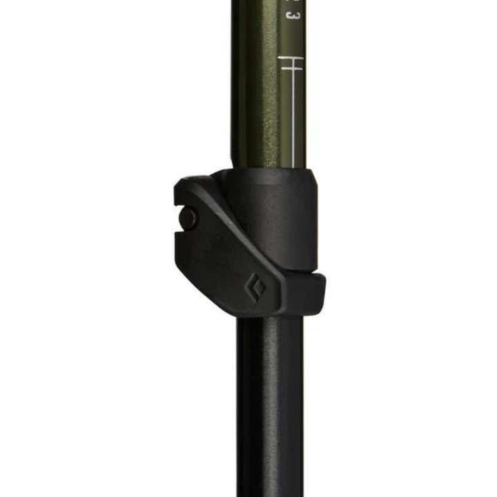 Black-Diamond-Trail-Explorer-3-Trekking-Poles