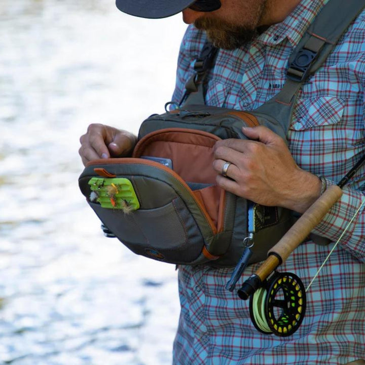 Fishpond-Cross-Current-Chest-Pack
