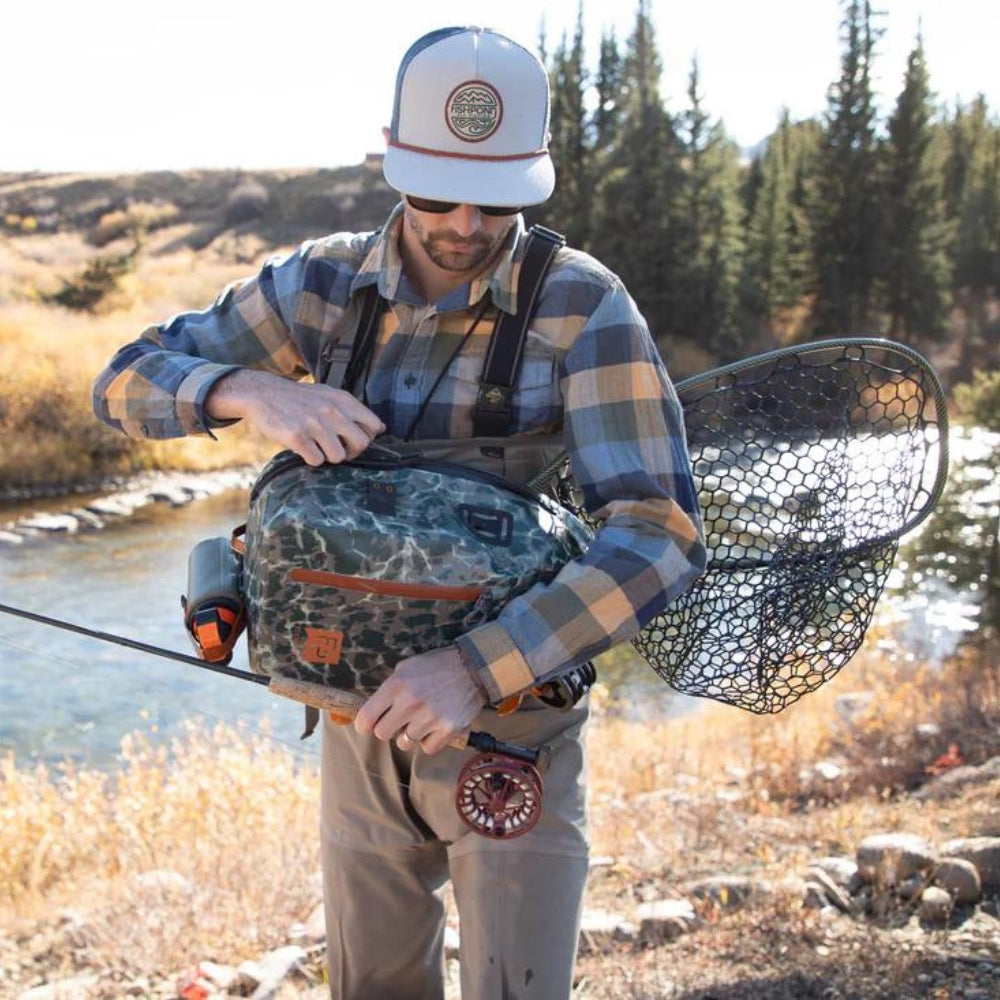 Fishpond-Thunderhead-Submersible-Sling
