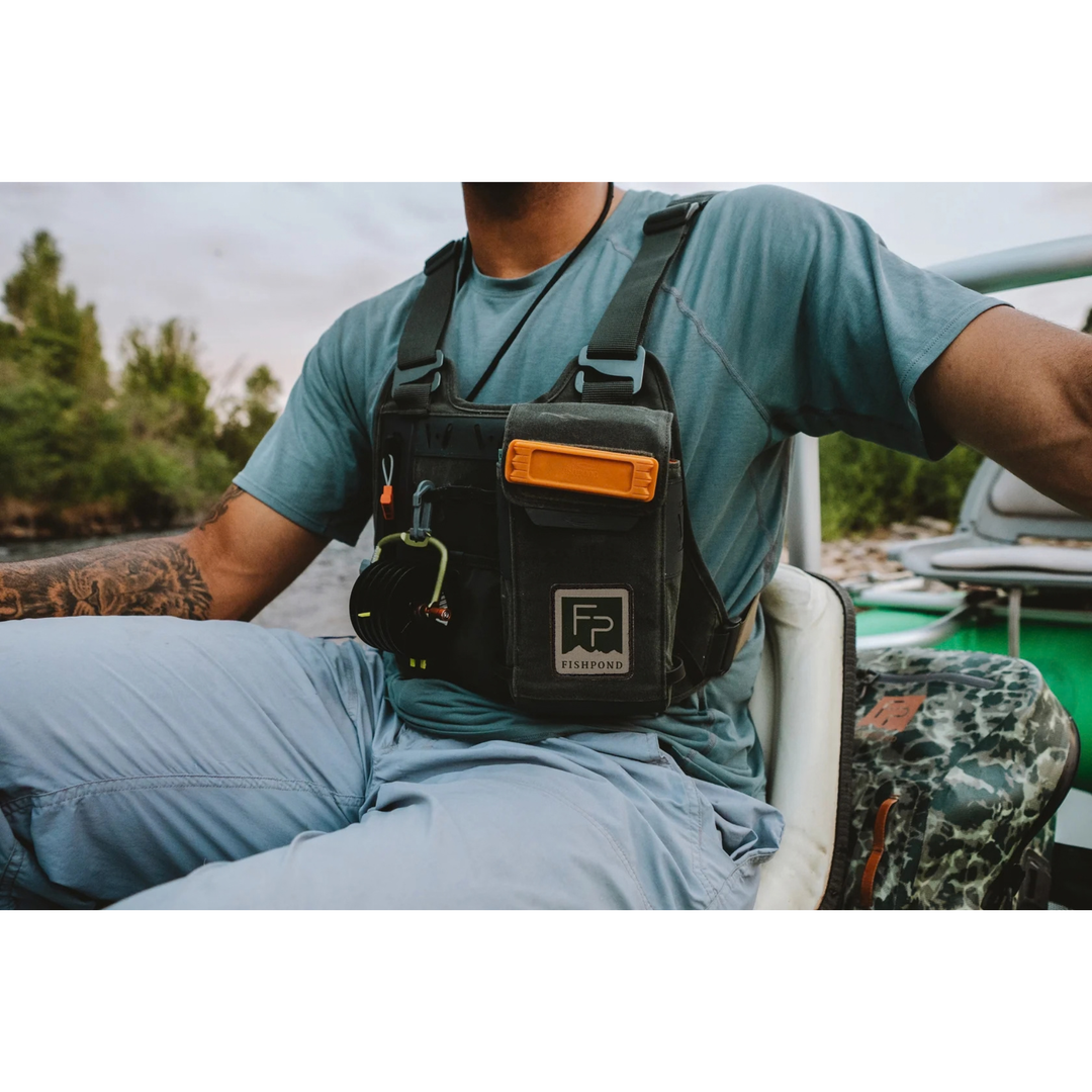 Fishpond Stormshadow Chest Pack