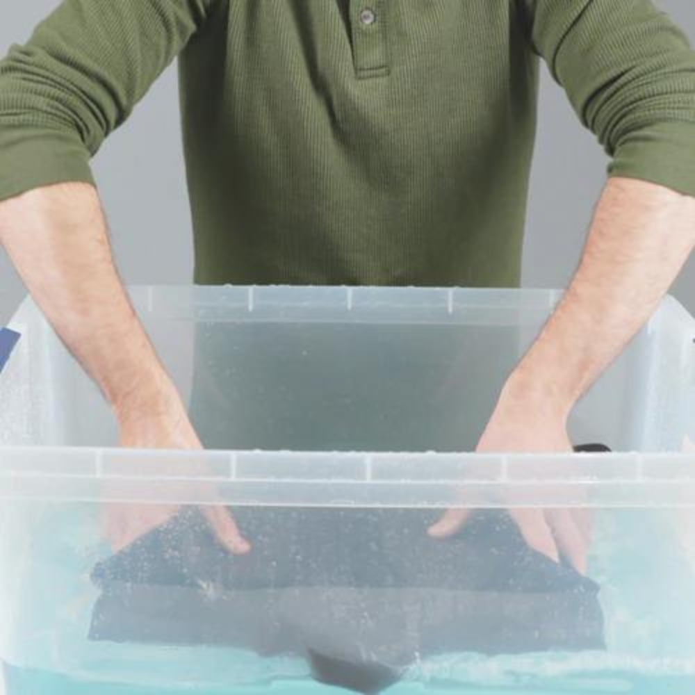 Gear Aid Wetsuit And Dry Suit Shampoo 296ml 10Oz