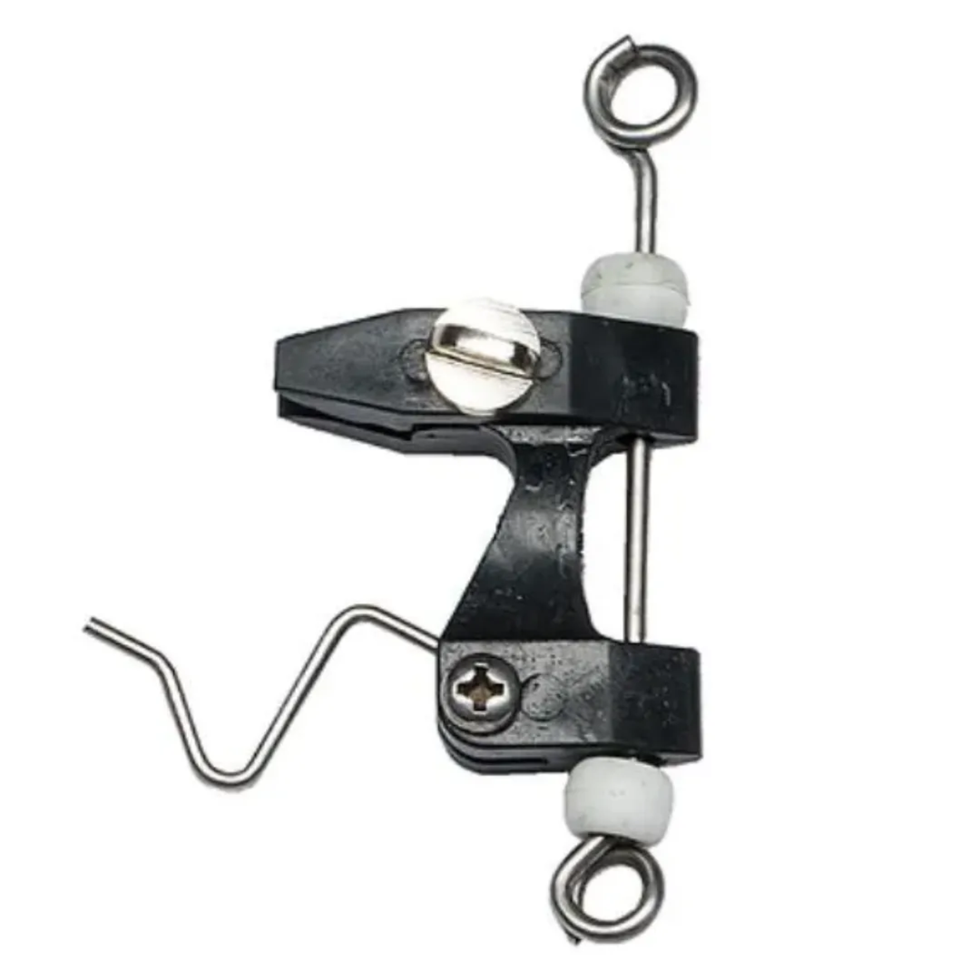 Hook Em Outrigger Release with Eye Pair