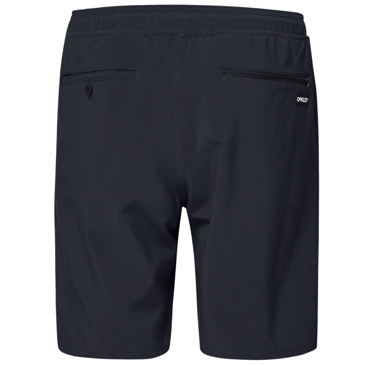 Oakley-Transport-Hybrid-Packable-Shorts-Blackout-Back