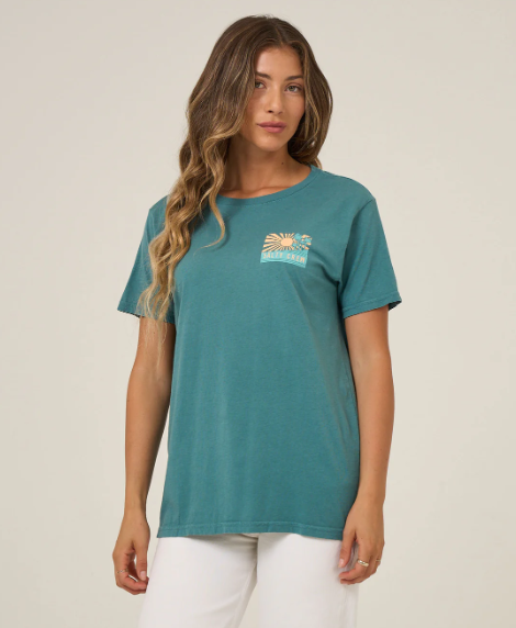Salty Crew Rise And Smile Boyfriend Tee
