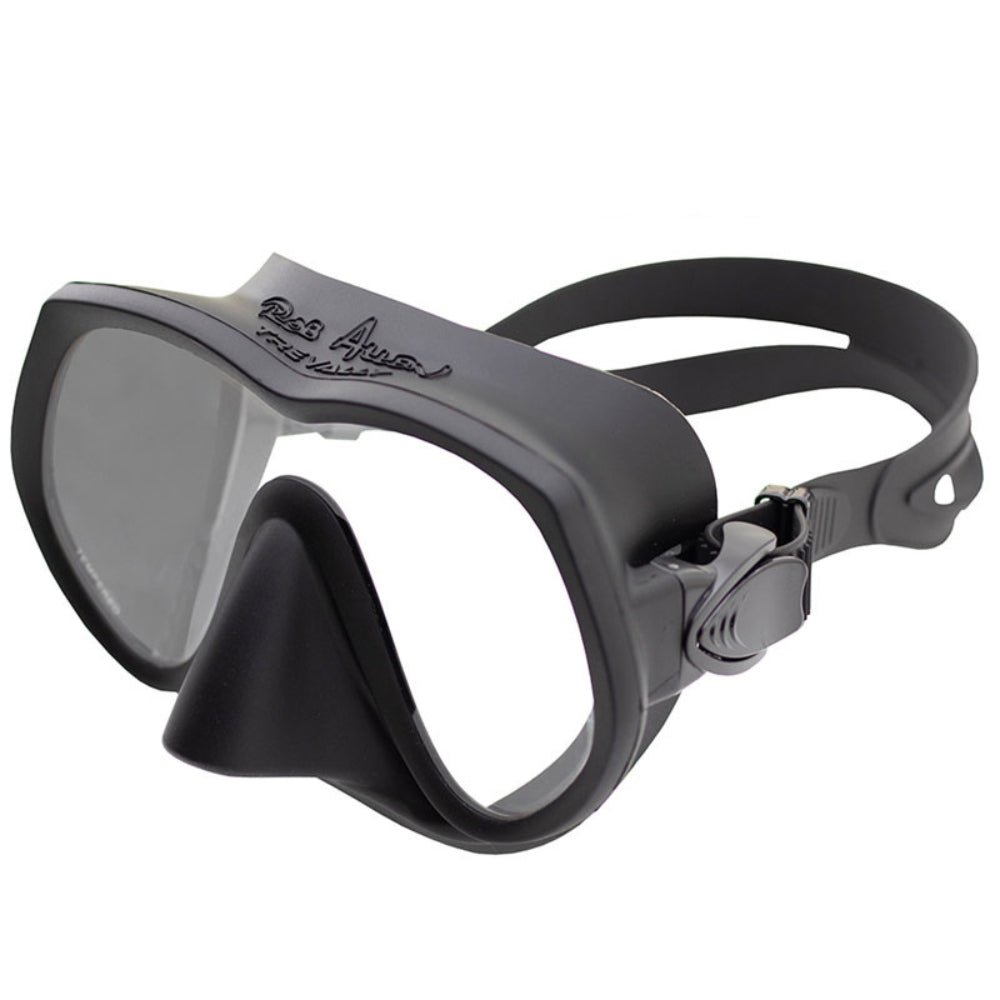 Rob-Allen-Trevally-Mask