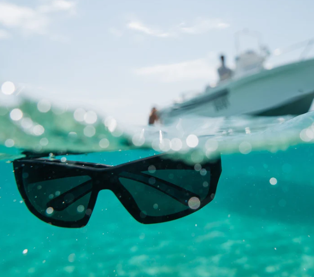 Ugly Fish Polarised Floating Wrap Sunglasses PRF363