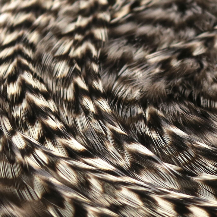 Hareline Half Grizzly Saddle Feathers