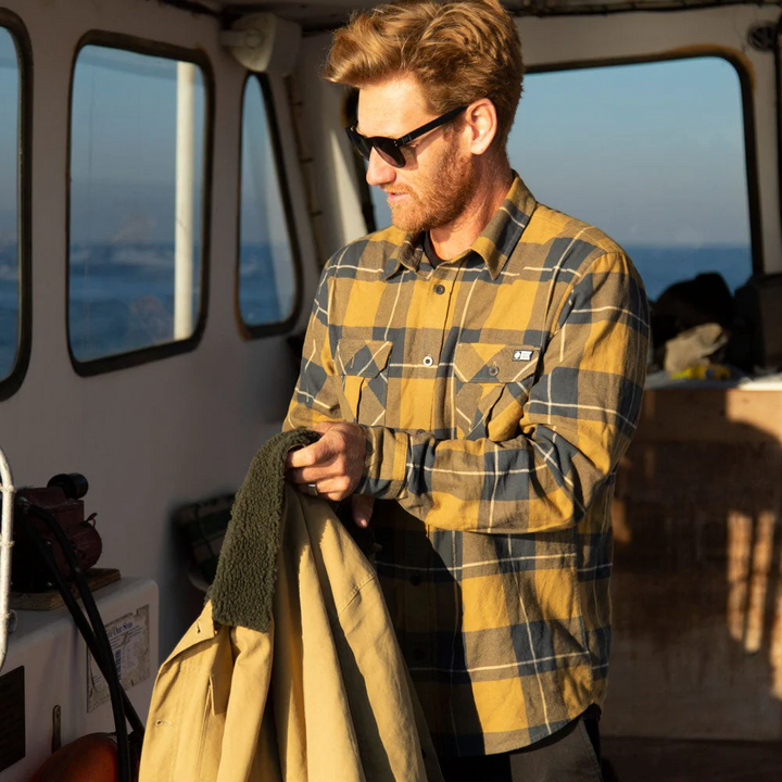 Salty Crew Traverse L/S Flannel